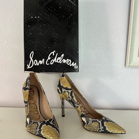 Sam Edelman Black and Yellow Snake Print Heels - Picture 9 of 9
